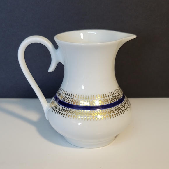 Creamer Blue And Gold Vohenstrauss Johann Seltmann  #4  Bavaria Coffee Tea - Picture 2 of 9